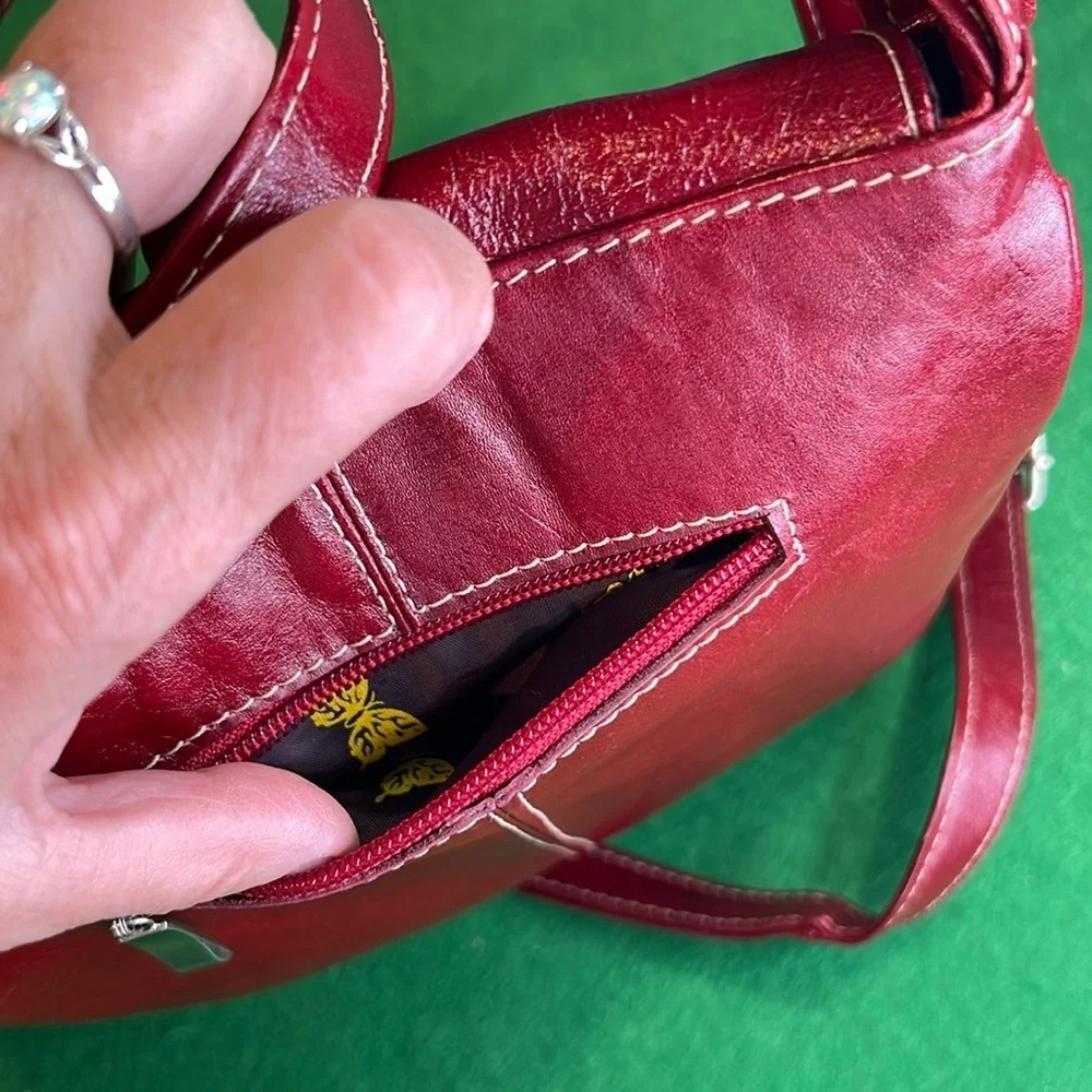 G&P CREACIONES RED FLORAL  CROSSBODY BAG & LAVISHY RED EMBROIDERED WALLET